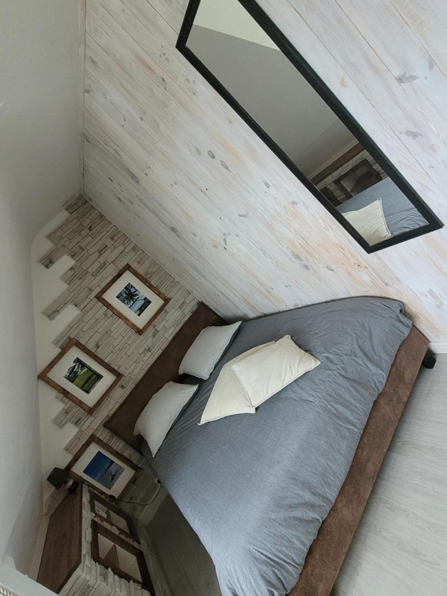 Ferienwohnung A Deux Pieds De L'Ocean ! Larmor-Plage Exterior foto