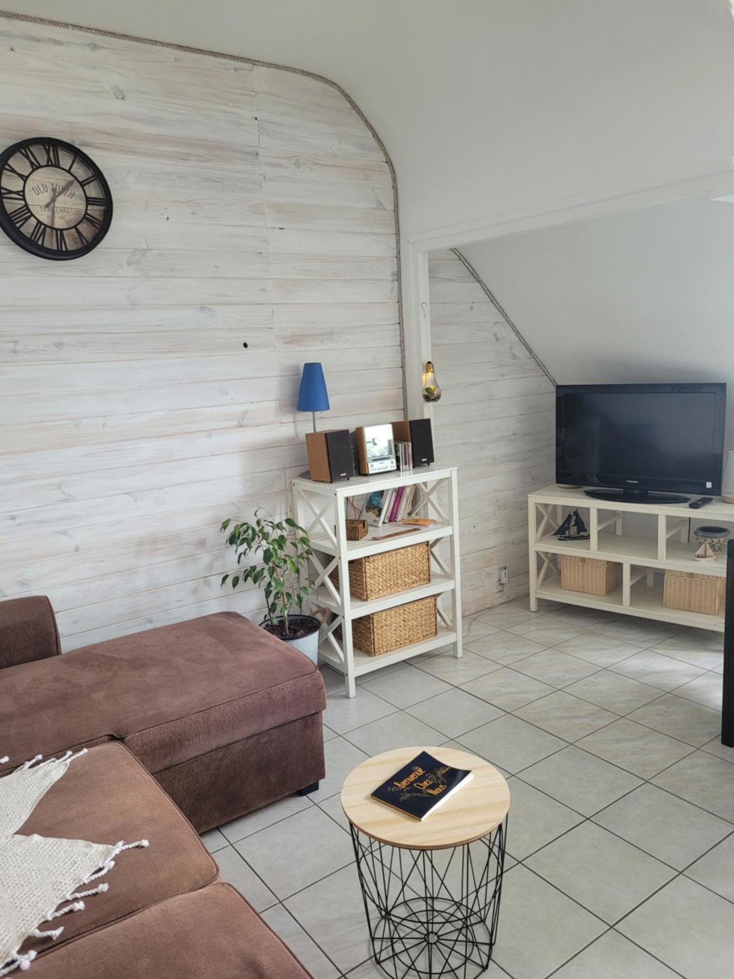 Ferienwohnung A Deux Pieds De L'Ocean ! Larmor-Plage Exterior foto